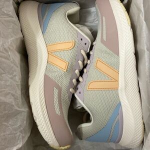 Veja impala Engineered- Mesh Running shoes